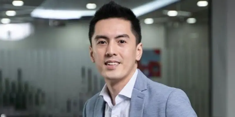 Khám phá hành trình của tác giả Tùng Lâm